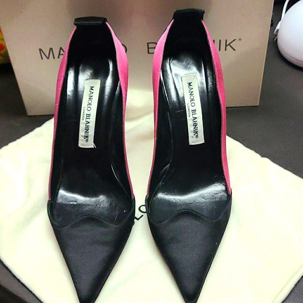 Sz 40 Women's Black/Pink Manolo Blahnik Stilettos